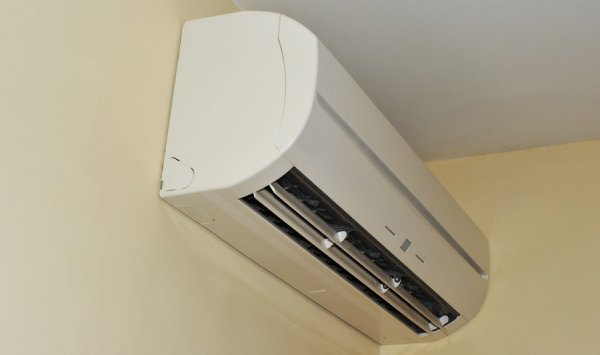 Clim réversible Daikin à Marignane. SEE GALEA